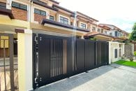 Trackless folding gate Trackless autogate Folding gate Malaysia Aluminium gate Malaysia Delux autogate Unigate Autogate Malaysia Unigate Malaysia Trackless gate Malaysia Aluminium gate supplier Malaysia Aluminium auto gate Autogate price Autogate system price Trackless autogate malaysia price Autogate malaysia price Aluminium gate suppliers LINO GX104