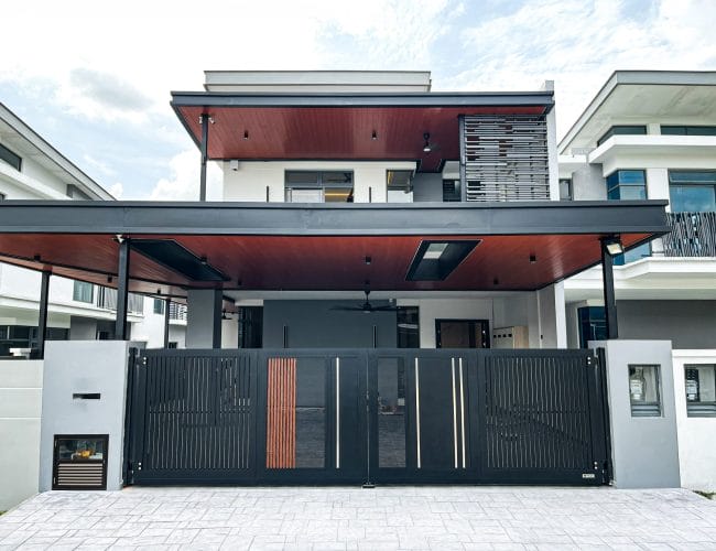 Trackless folding gate Trackless autogate Folding gate Malaysia Aluminium gate Malaysia Delux autogate Unigate Autogate Malaysia Unigate Malaysia Trackless gate Malaysia Aluminium gate supplier Malaysia Aluminium auto gate Autogate price Autogate system price Trackless autogate malaysia price Autogate malaysia price Aluminium gate suppliers linex 3