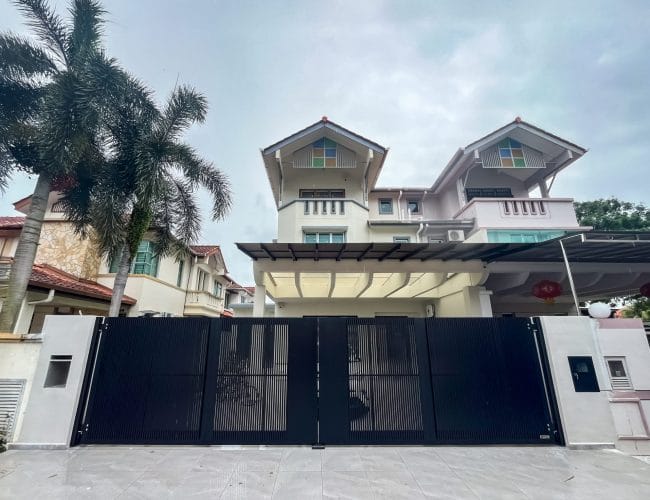 Trackless folding gate Trackless autogate Folding gate Malaysia Aluminium gate Malaysia Delux autogate Unigate Autogate Malaysia Unigate Malaysia Trackless gate Malaysia Aluminium gate supplier Malaysia Aluminium auto gate Autogate price Autogate system price Trackless autogate malaysia price Autogate malaysia price Aluminium gate suppliers xe9